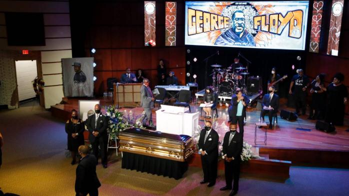 Церемонія прощання з Флойдом. Фото: CNN