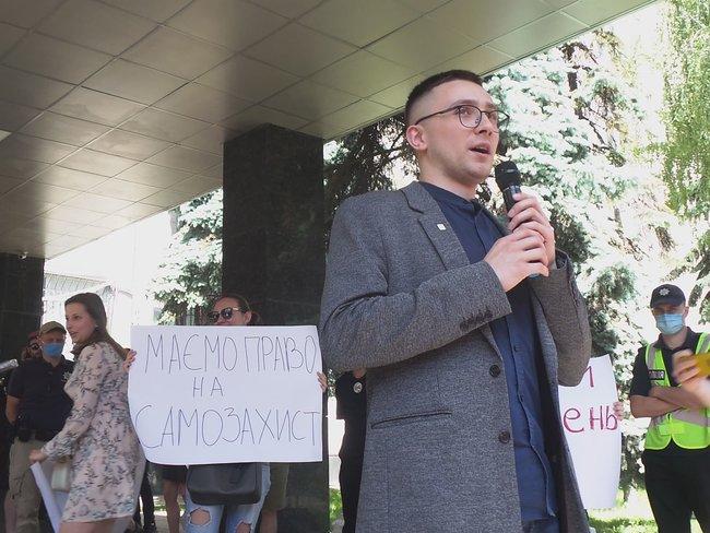 Подозрение Стерненко: версии СБУ и активиста о самозащите и умышленном убийстве