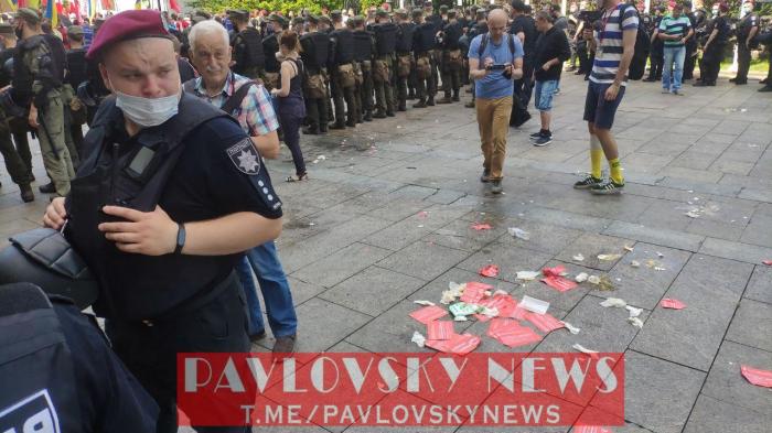 Протистояння на Банковій, фото: PavlovskyNews
