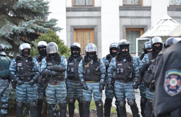 В Офисе генпрокурора сообщили о подозрении бывшему коллеге, незаконно преследовавшему активистов Майдана, фото — Новынарня