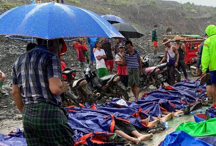 Обвал нефритової шахти в М'янмі забрав життя понад 100 осіб. Фото: Obozrevatel