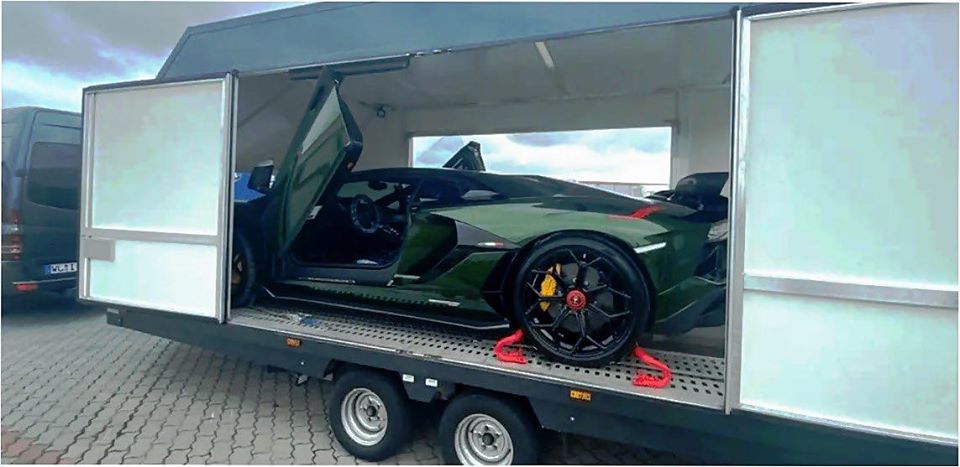 Lamborghini за 15 млн грн зареєстрували на Рівненщині