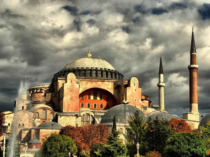 Скандал навколо собору Святої Софії в Стамбулі — реакція Франції на указ Ердогана / Собор Святої Софії. Фото: Pixabay