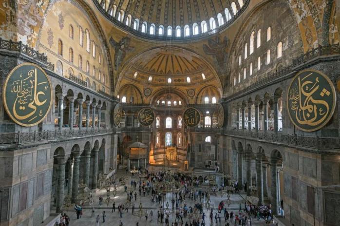 Христианские мозаики в соборе Святой Софии в Стамбуле закроют от верующих, фото — Медуза