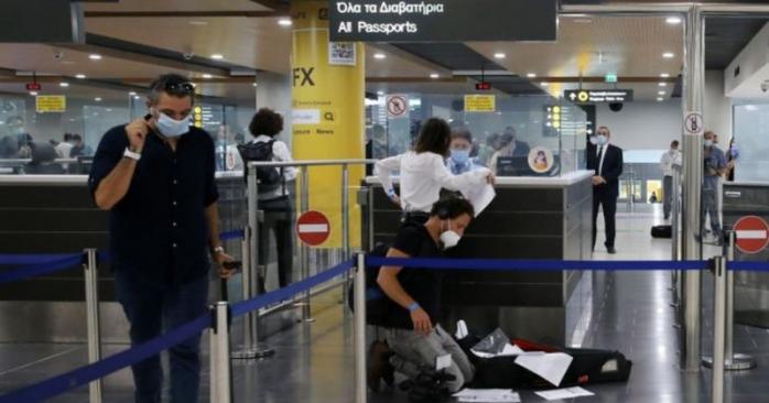 Штрафами и депортацией начал встречать туристов Кипр. Фото: Европа Кипр