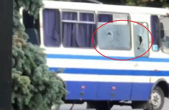 Появилось видео захвата автобуса с заложниками в Луцке — новости Волыни