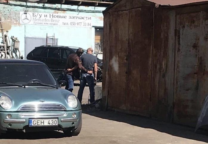 Полтавский террорист выехал с заложником в направлении Киева, фото — Департамент уголовного розыска 