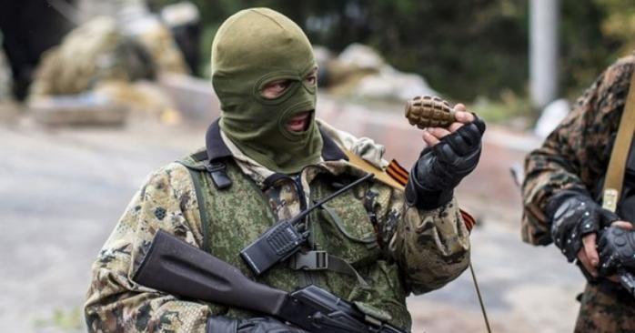 Бойовики замінували українські позиції, фото: телеканал «Прямий»