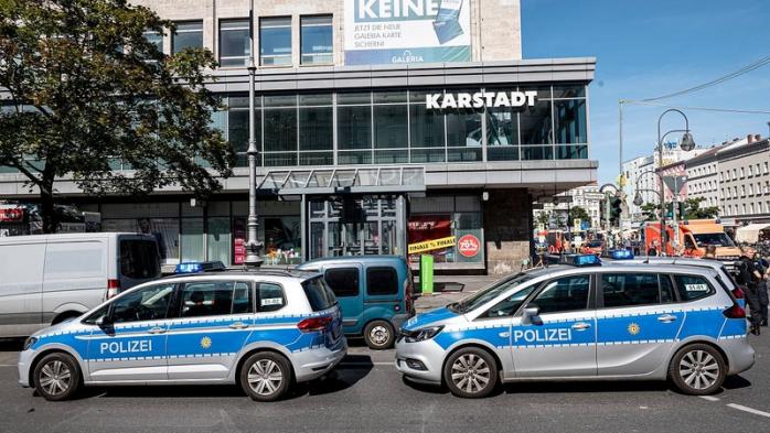 Нападение на торговый центр в Берлине. Фото: Фокус