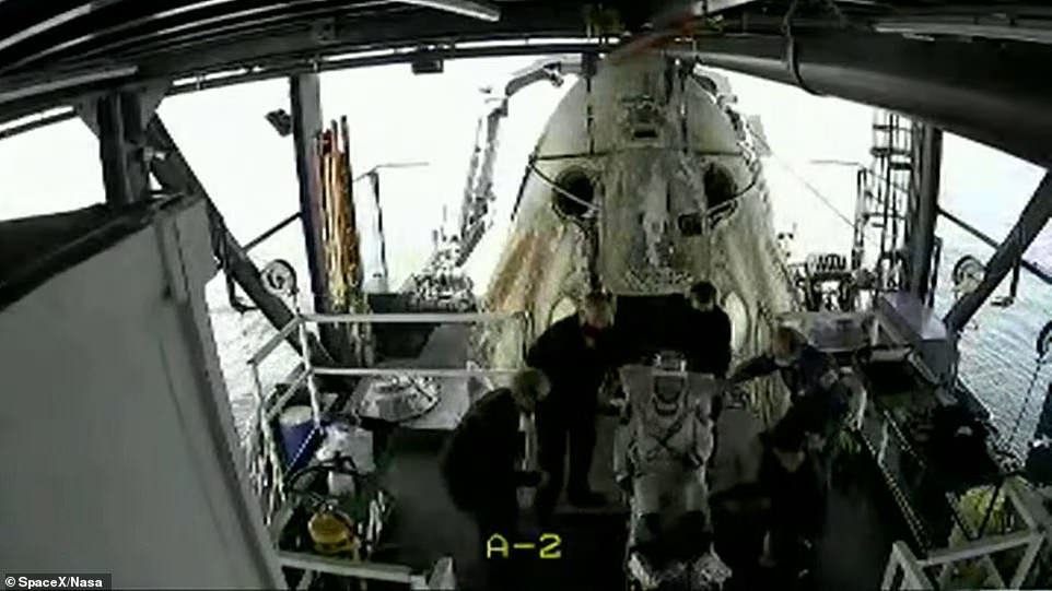 Повернення з МКС астронавтів NASA
