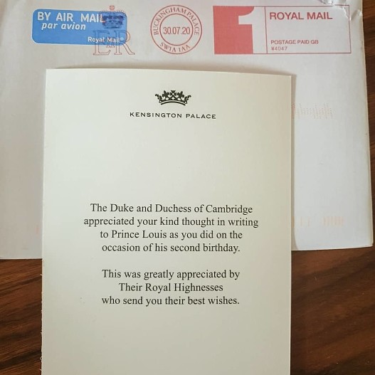 Нове фото принца Луї показали Кейт Міддлтон та принц Вільям. Фото: Instagram