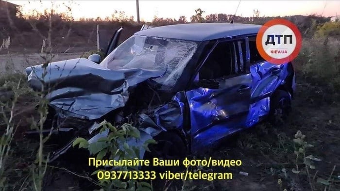 ДТП під Києвом забрала життя водія, ще четверо постраждали. Фото: Facebook