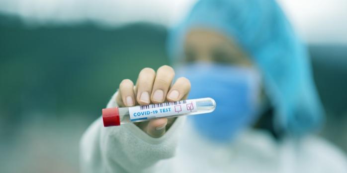 В Украине продолжается эпидемия коронавируса