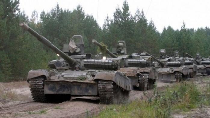 Россия стягивает на оккупированный Донбасс тяжелую технику и боеприпасы. Фото: donbass-info.com