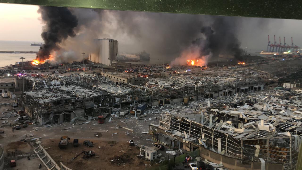 Взрыв в Бейруте. Фото: Philosopher Psychologist у Twitter