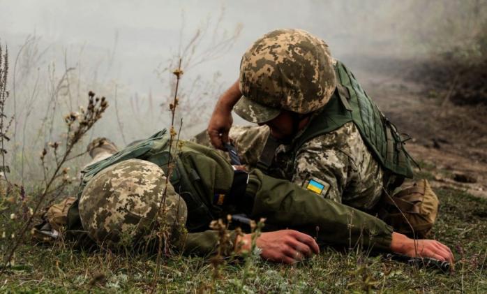 Двое военных подорвались на Донбассе, есть погибший. Фото: Прямой