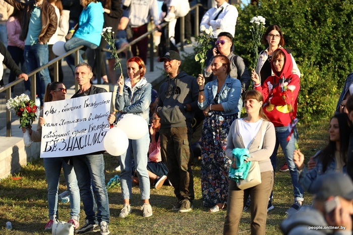 П'ятий день протестів у Білорусі. Фото: people.onliner.by