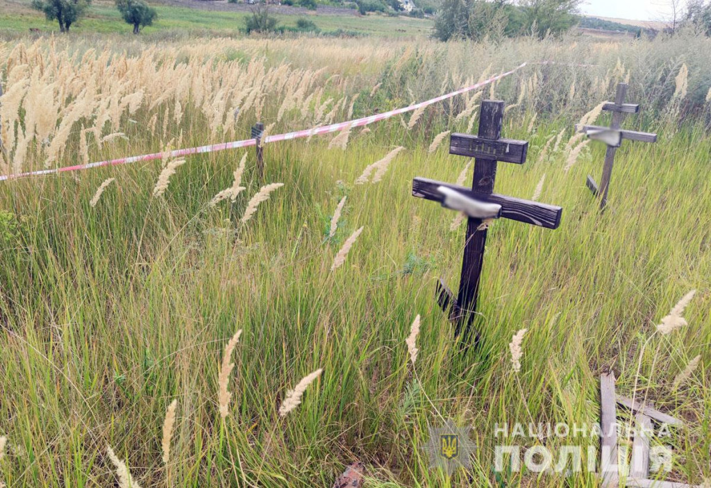 Эксгумацию тел погибших во время войны в 2014 году провели в Славянске. Фото: НПУ