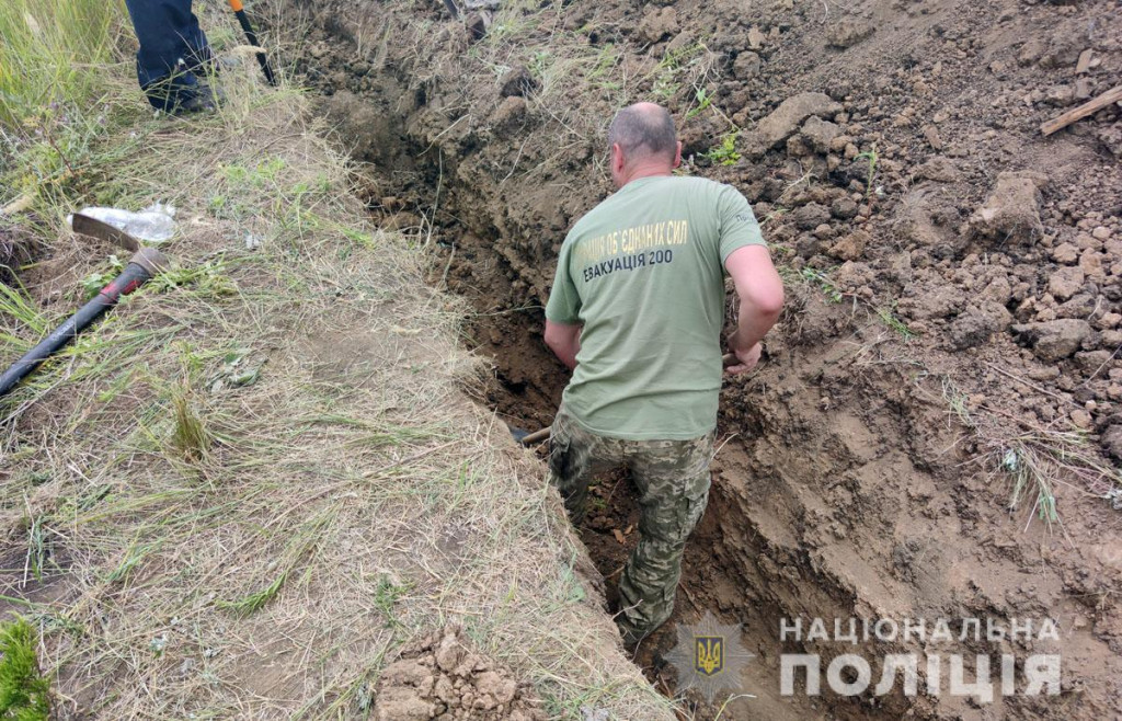 Ексгумацію тіл загиблих під час війни в 2014 році провели в Слов’янську. Фото: НПУ