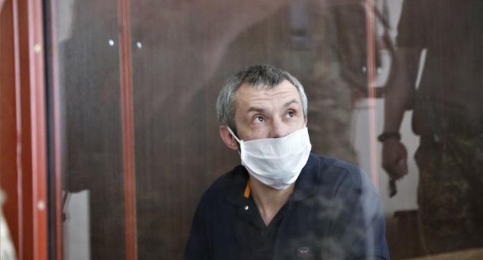 Левін прийшов на суд у трусах. Фото: hromadske.ua
