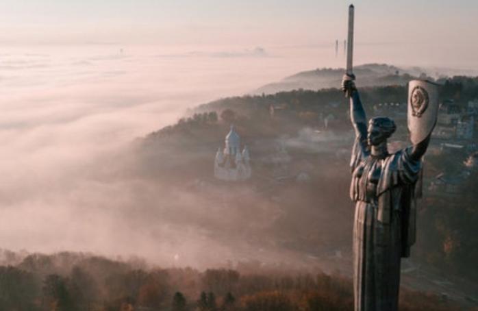 Причини забруднення повітря у Києві назвали в КМДА. Фото: ГолосUA