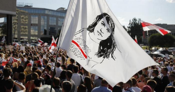 Митинг сторонников Тихановской в Беларуси, фото: DW