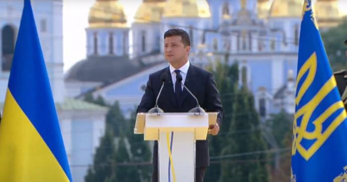 Президент Украины Владимир Зеленский 24 августа выступил с речью. Скриншот с видео