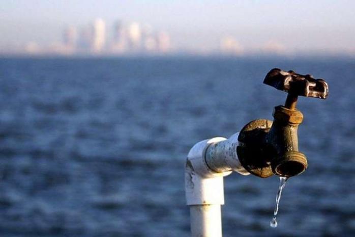 Вода в Крым. Фото: Главком
