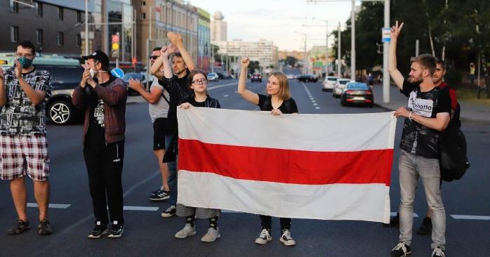 Во время протестов в Беларуси, фото: «Наша Ніва»