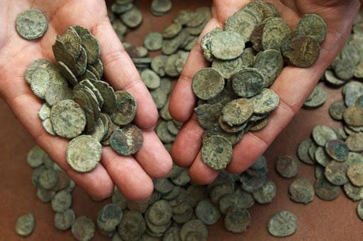Первые монеты Руси-Украины нашли на Житомирщине, фото — Гринченко-информ