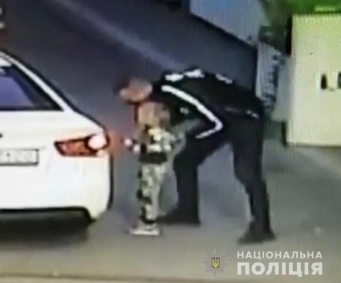 Полиция задержала похитителя ребенка, фото: Национальная полиция