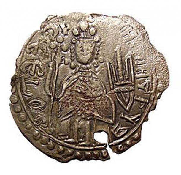 Одна из найденных монет. Фото: Ancient Origins