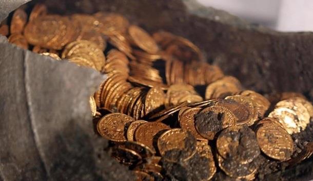Древние монеты. Фото: Корреспондент