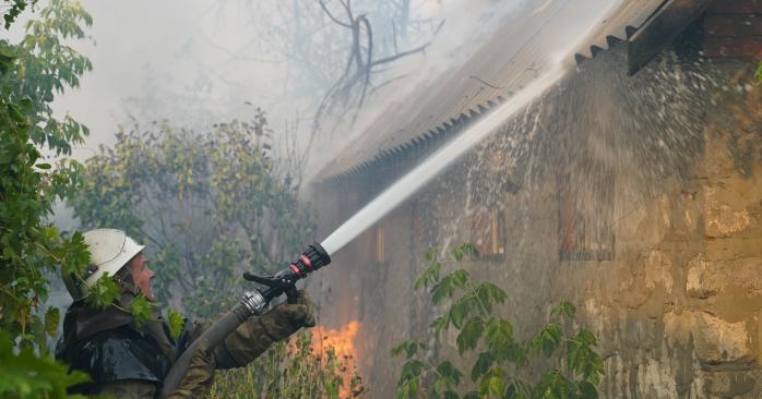 Прокуратура расследует пожары на Луганщине. Фото: ГСЧС