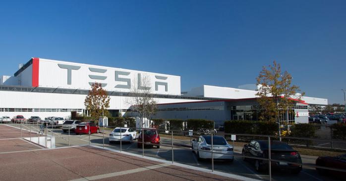 Подозреваемому в атаке на Tesla россиянину предъявили обвинение. Фото: flickr.com