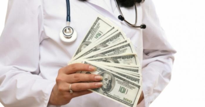 Медики розпочнуть отримувати доплати у вересні, фото: KzNews.kz