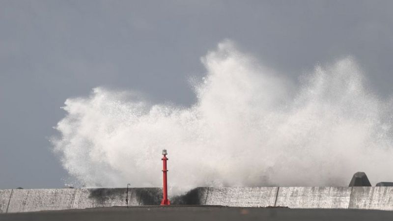 Тайфун "Хайшен" у Японії. Фото: BBC