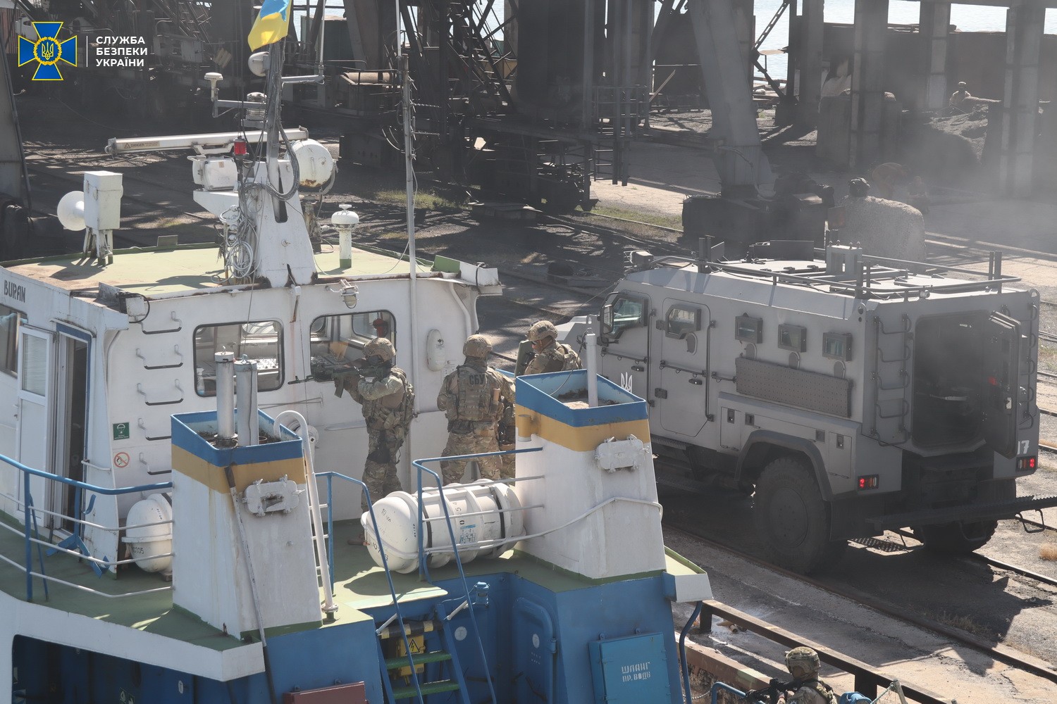СБУ обезвредила условных диверсантов в Мариуполе. Фото: пресс-центр СБУ