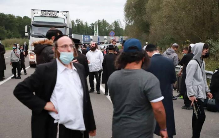 Границу с Беларусью частично закрыли, Израиль просит пустить хасидов