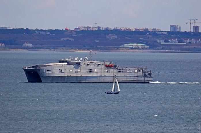 До Чорного моря увійшло судно ВМФ США — новини світу