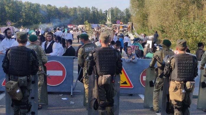 Накануне Рош ха-Шана хасиды прорываются в Украину — что происходит на границе, фото — Pavlovskiy News