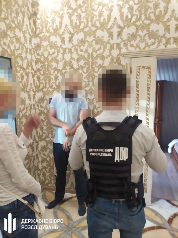 В Одессе группа злоумышленников в мошеннический способ завладела 19 квартирами, фото: ГБР