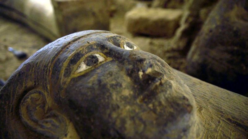 Унікальні саркофаги виявили археологи в Єгипті. Фото: EPA