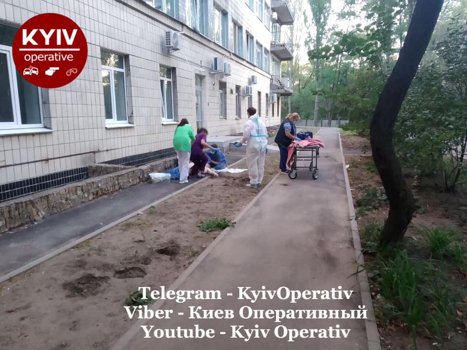 Второй пациент выбросился из окна коронавирусной больницы Киева — СМИ