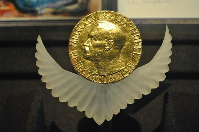 Путина выдвинули на Нобелевскую премию мира, фото — Википедия