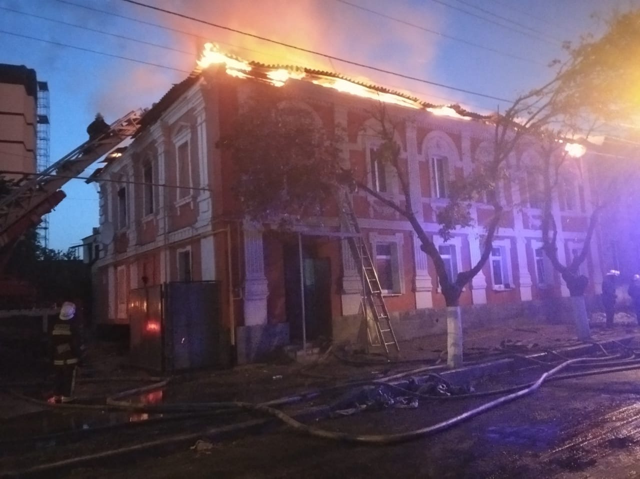 Смертельный пожар произошел в Харькове. Фото: ГСЧС