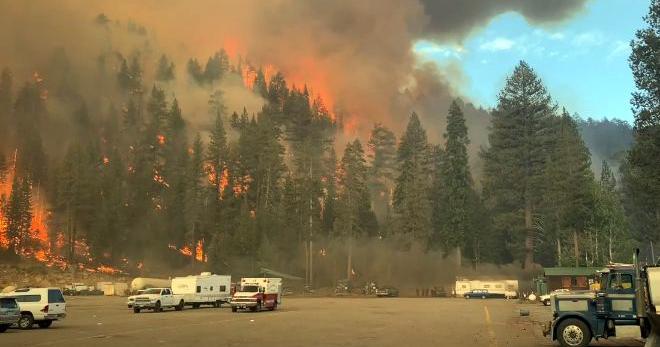 Масштабный пожар в Калифорнии. Фото: The Fresno Bee