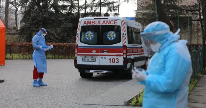 В Україні триває епідемія коронавірусу, фото: «112 Україна»