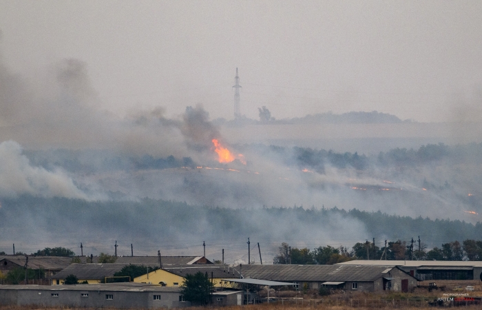 Під Краматорськом спалахнула масштабна лісова пожежа, фото: Artem Getman