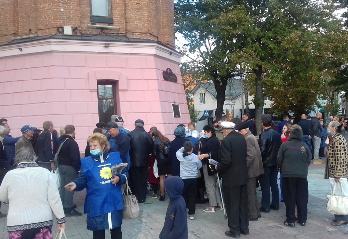 Во время акции в центре Винницы 14 октября, фото: «Опора»